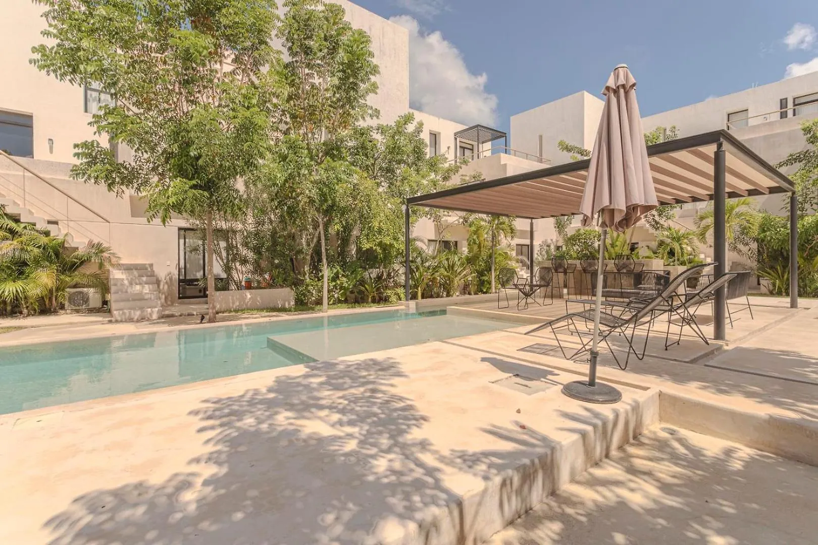 Stylish Condo With Premium Amenities Mérida